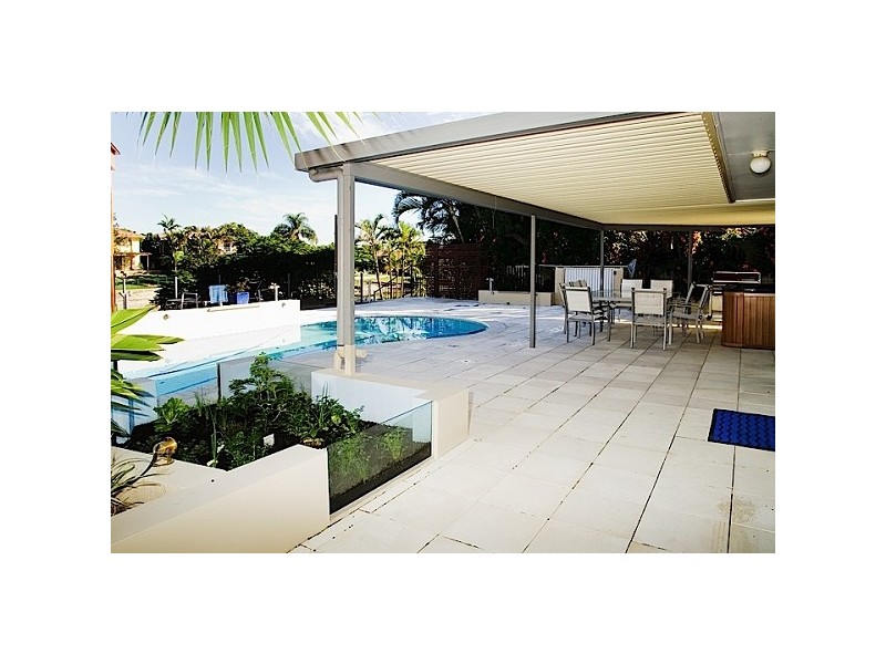 10 Verdichio Avenue, Mermaid Waters QLD 4218