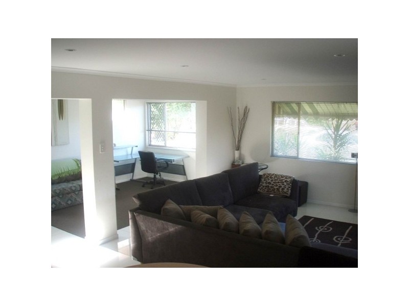 94 Nobby Parade, Miami QLD 4220