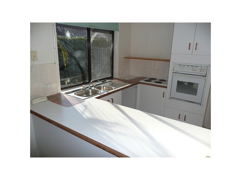 78 Cumberland Drive, Varsity Lakes QLD 4227