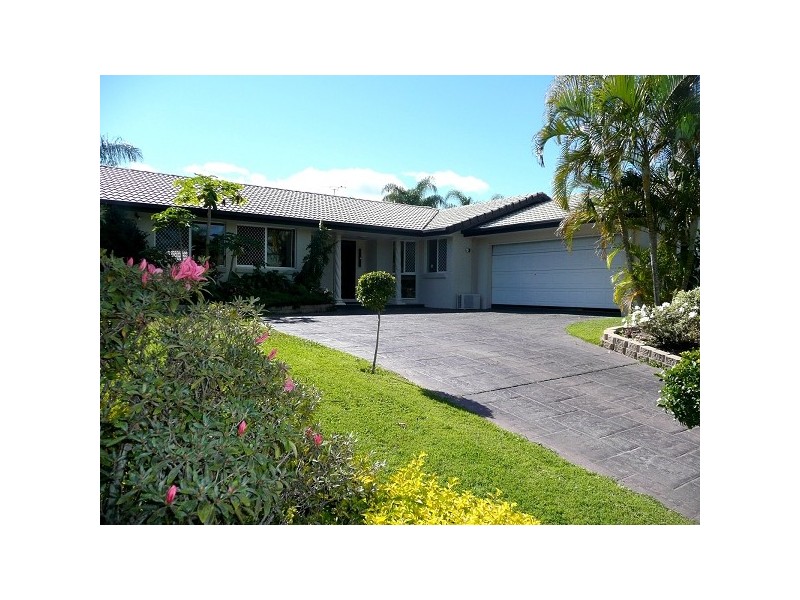 138 Glen Eagles Drive, Robina QLD 4226