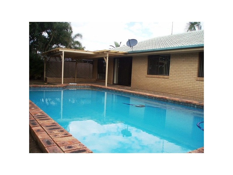 66 Volante Crescent, Mermaid Waters QLD 4218