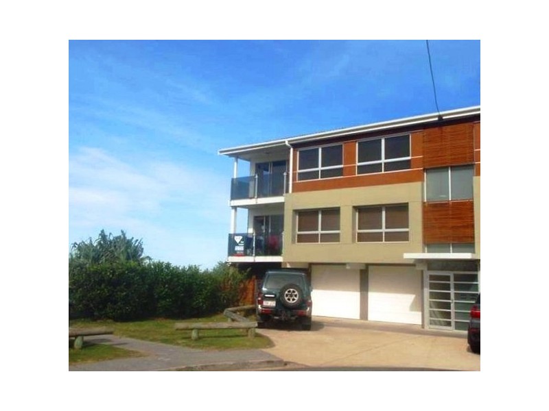 2 Surf Street, Mermaid Beach QLD 4218