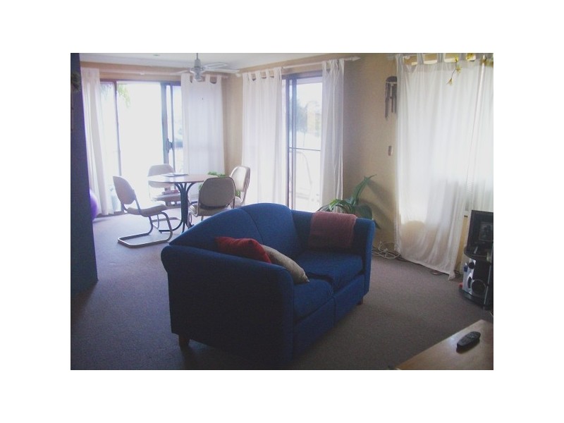 13/45 Duet Drive, Mermaid Waters QLD 4218