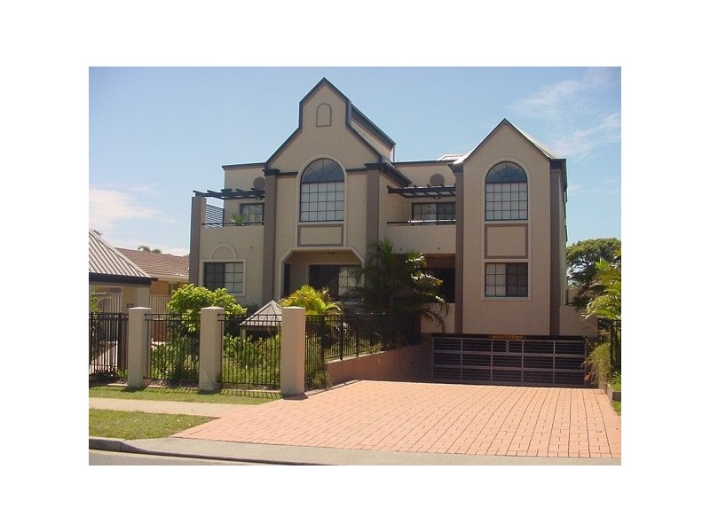 5/7 Sportsman Avenue, Mermaid Beach QLD 4218