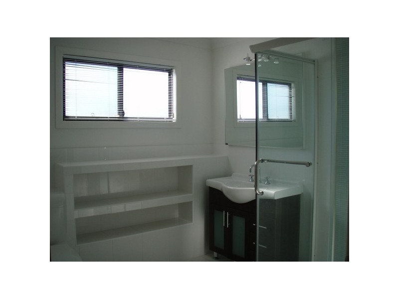 28 DAWN PARADE, Miami QLD 4220