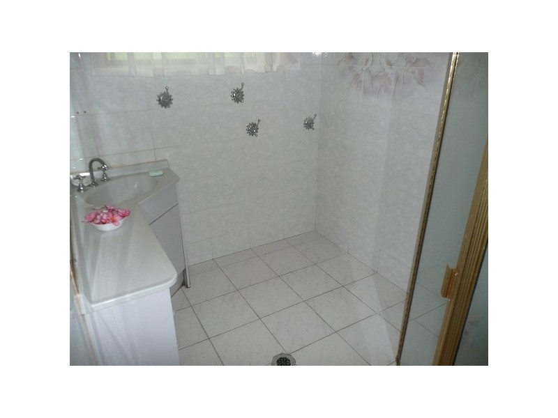 5 Goroka Court, Clear Island Waters QLD 4226