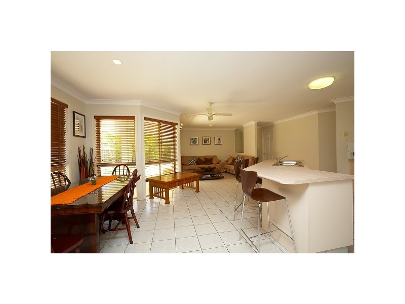 7 Wisconsin Street, Varsity Lakes QLD 4227