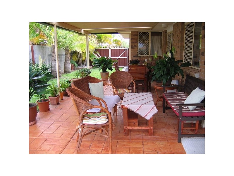 21 Nuthatch Street, Burleigh Waters QLD 4220