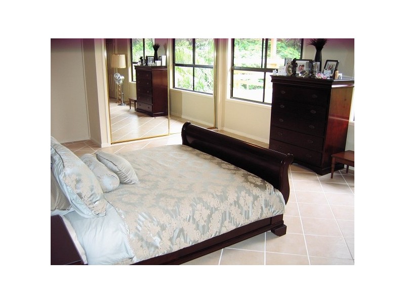 122 Skyline Terrace, Burleigh Heads QLD 4220