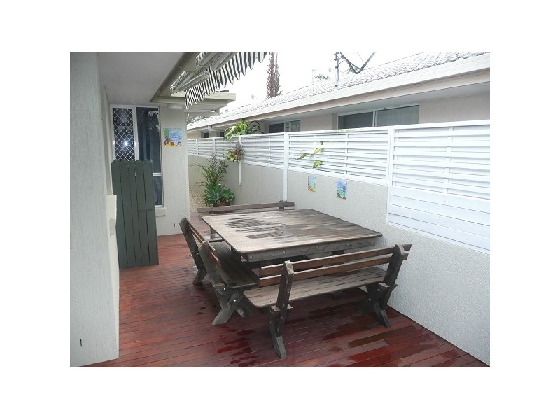 32 Emerton Crescent, Robina QLD 4226