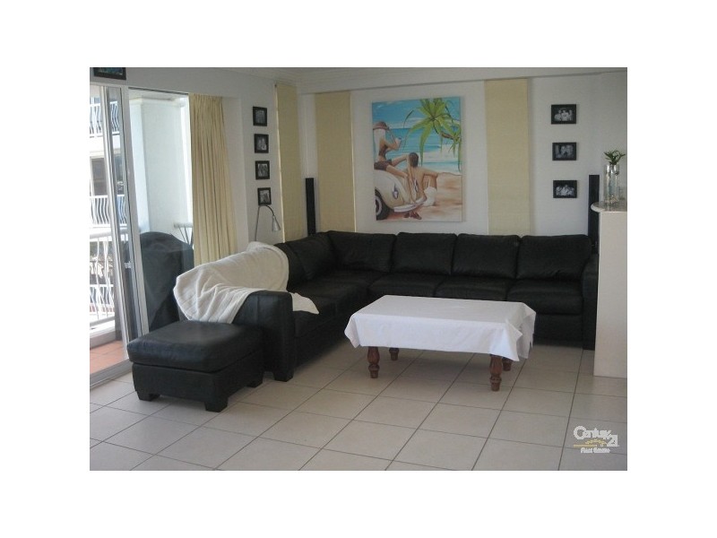 24 Queensland Avenue, Broadbeach QLD 4218