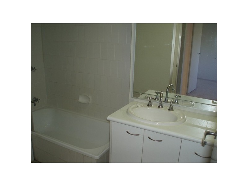 7/28 Rudd Street, Broadbeach Waters QLD 4218