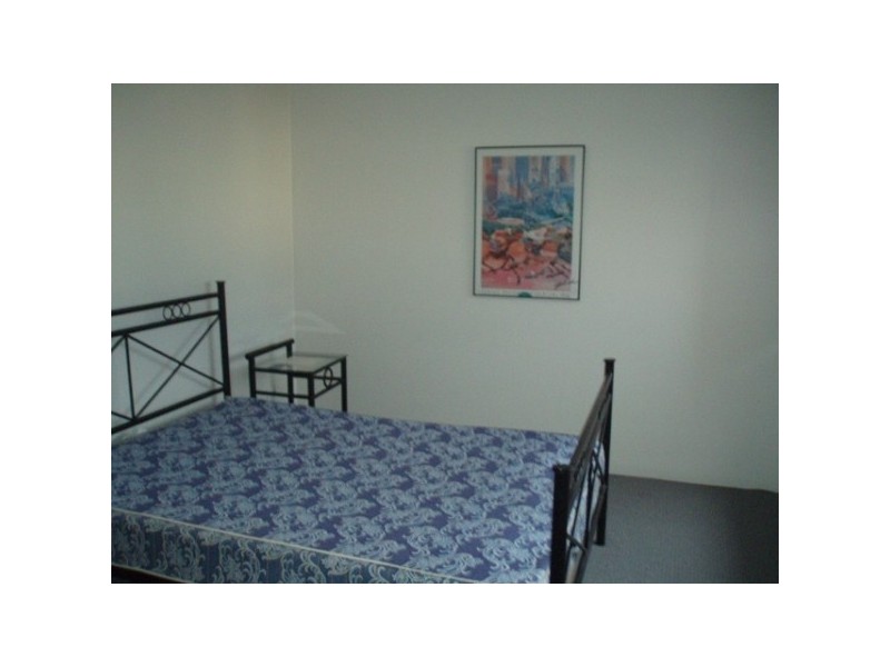 7/17 Surf Parade, Broadbeach QLD 4218