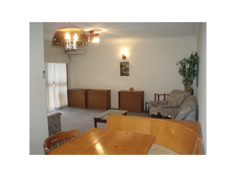 7/17 Surf Parade, Broadbeach QLD 4218