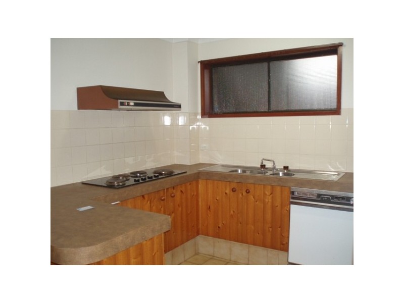 7/17 Surf Parade, Broadbeach QLD 4218