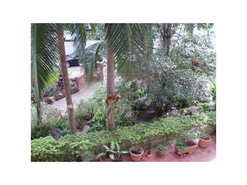 7/17 Surf Parade, Broadbeach QLD 4218