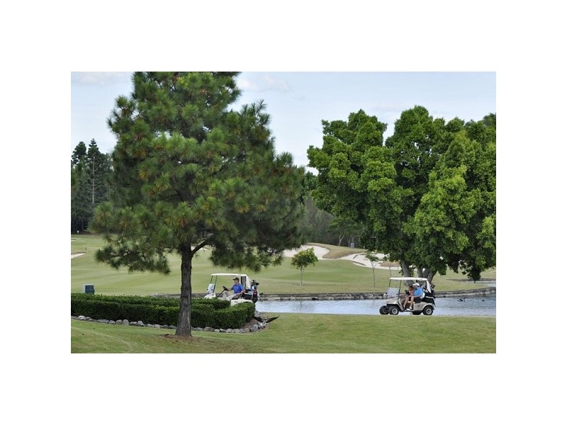 1036 Lakeview Terrace, Royal Pines Resort, Benowa QLD 4217