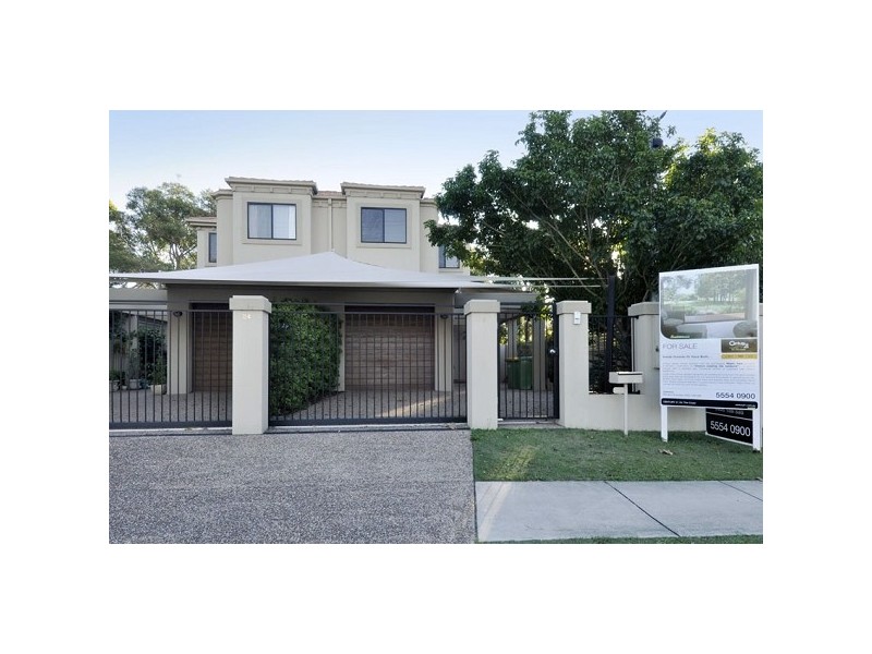 2/24 Nobby Parade, Miami QLD 4220