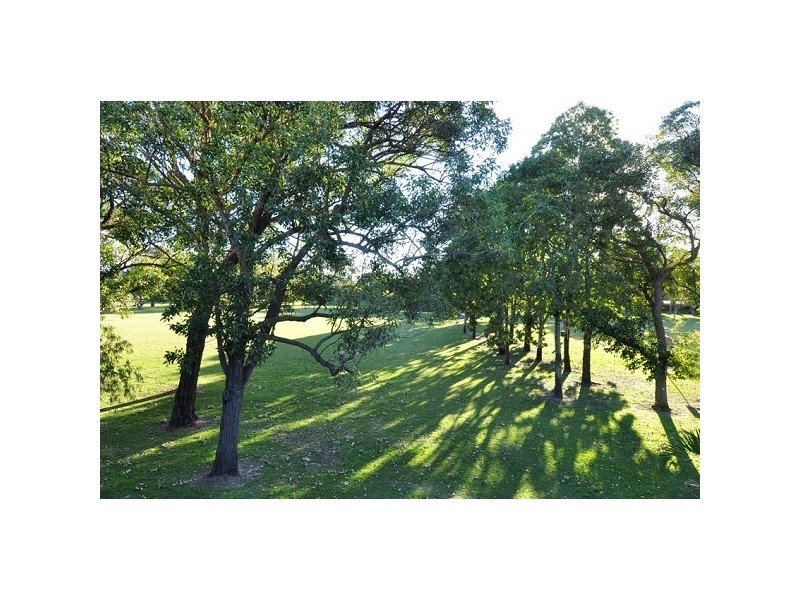 2/24 Nobby Parade, Miami QLD 4220