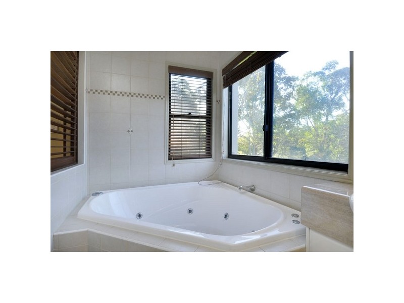 2/24 Nobby Parade, Miami QLD 4220