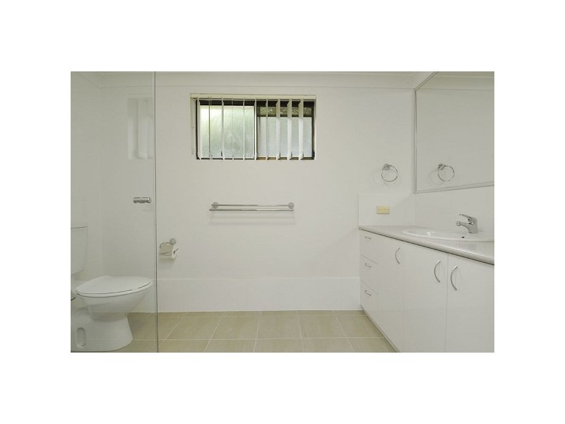 3 Yvonne Court, Miami QLD 4220