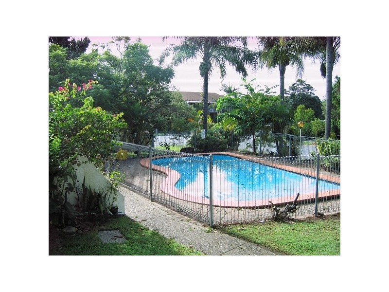 5/8 Duet Drive, Mermaid Waters QLD 4218
