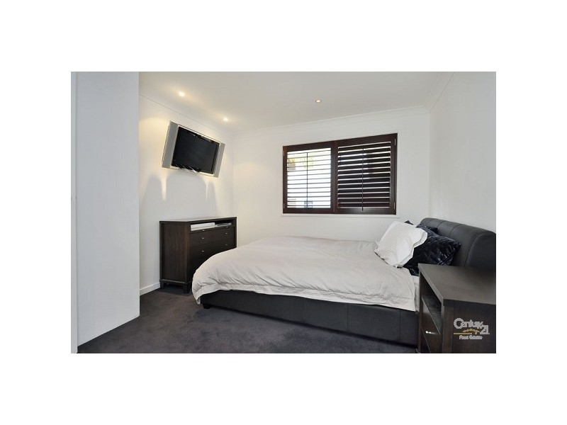 5/14 Peerless Avenue, Mermaid Beach QLD 4218