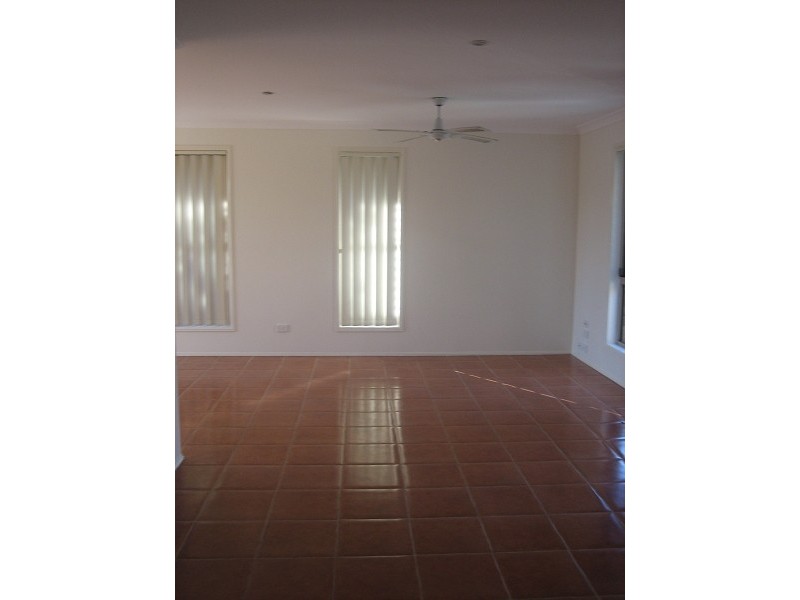 Varsity Lakes QLD 4227