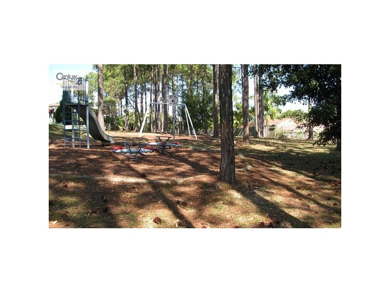 8 Tincurrin Court, Robina QLD 4226