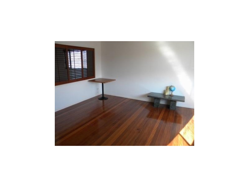 Mermaid Beach QLD 4218