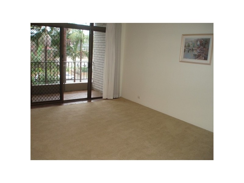 Broadbeach QLD 4218