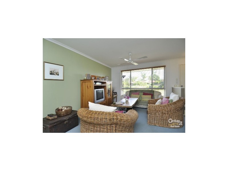 1 Placid Ct, Varsity Lakes QLD 4227