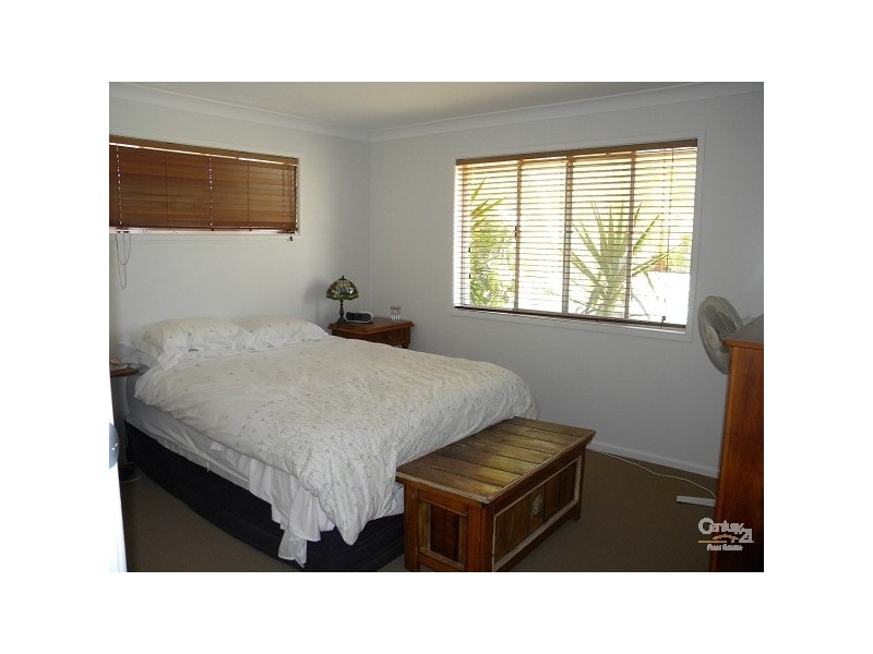 8 Pitta Place, Burleigh Waters QLD 4220