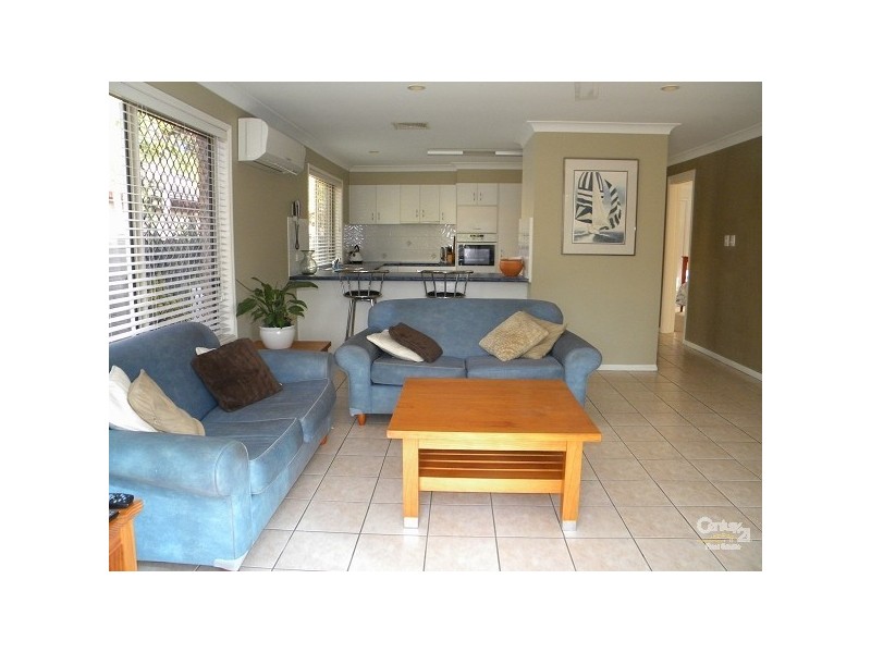 69 Cheltenham Drive, Robina QLD 4226