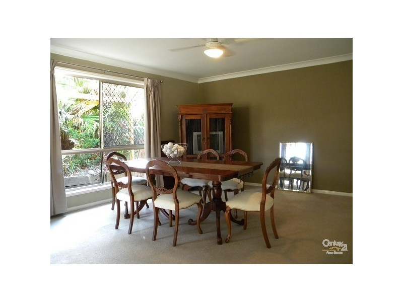 69 Cheltenham Drive, Robina QLD 4226