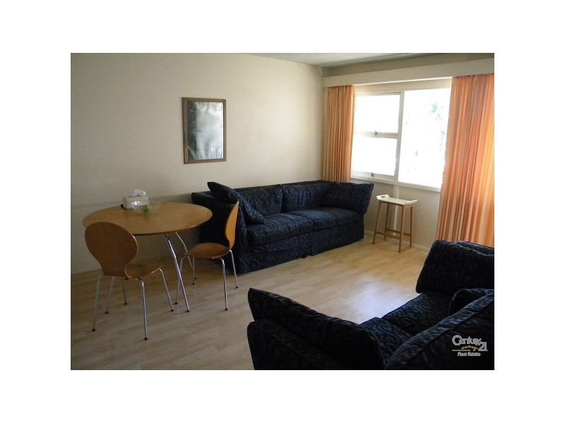 19/8 Marine Parade, Miami QLD 4220