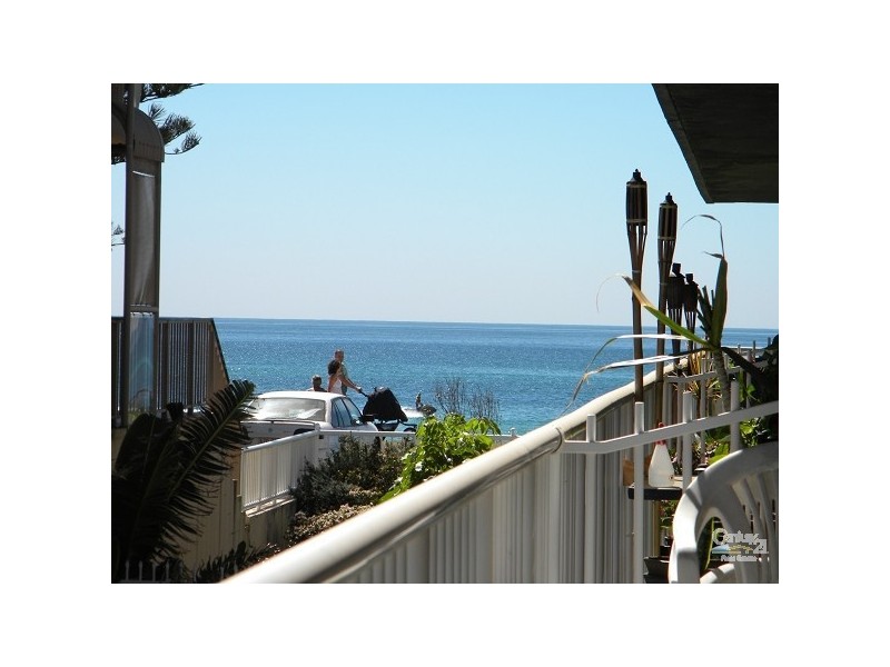 19/8 Marine Parade, Miami QLD 4220