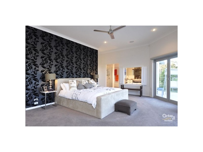 12 Stockyard Court, Tallebudgera QLD 4228