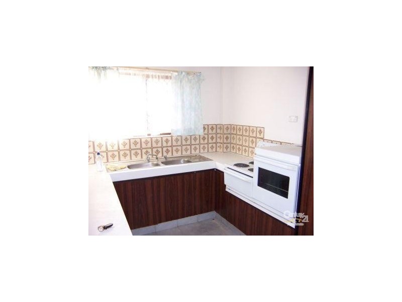 1/11 Duet Drive, Mermaid Waters QLD 4218