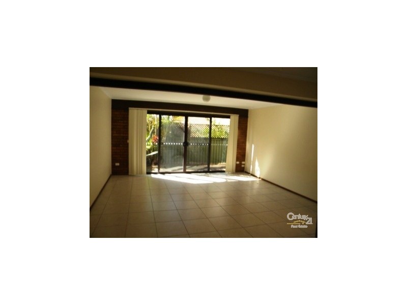 25/17 Duet Drive, Mermaid Waters QLD 4218