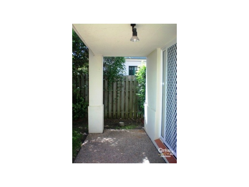 20 Harrow Place, Arundel QLD 4214