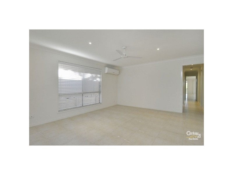 77 Cheltenham Drive, Robina QLD 4226