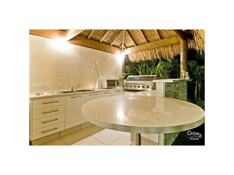 4 Lemana Lane, Burleigh Heads QLD 4220