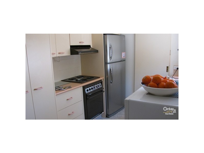 2/4 Pontoon Place, Varsity Lakes QLD 4227