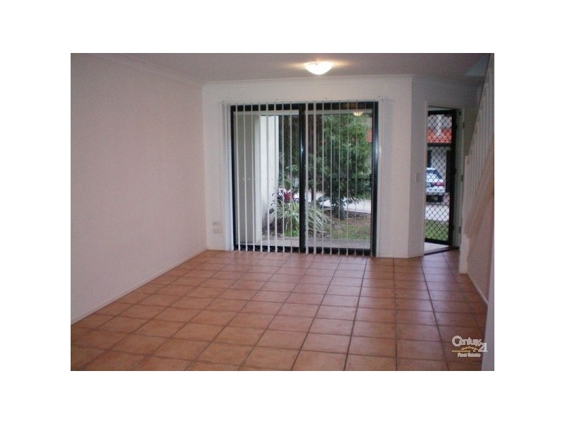 7/4 Karri Court, Burleigh Heads QLD 4220