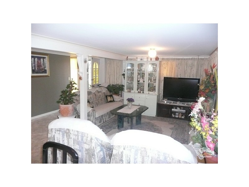 25 Birigun Street, Mermaid Waters QLD 4218