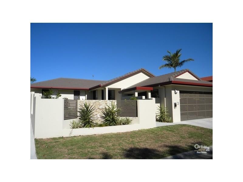 3 Omao Avenue, Burleigh Waters QLD 4220