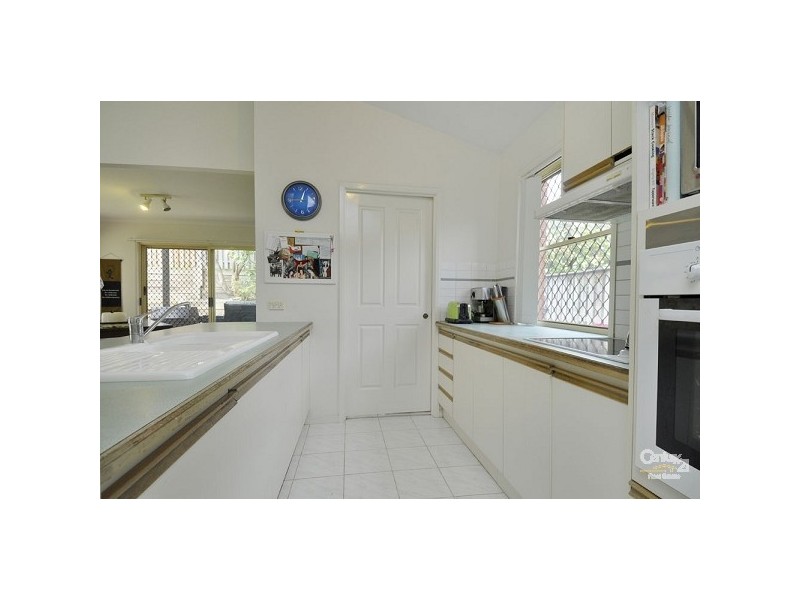 7 Priddeys Road, Robina QLD 4226
