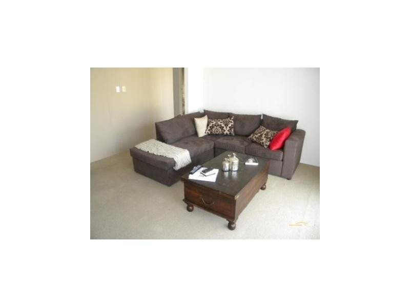 6/16 Riviera Place, Miami QLD 4220