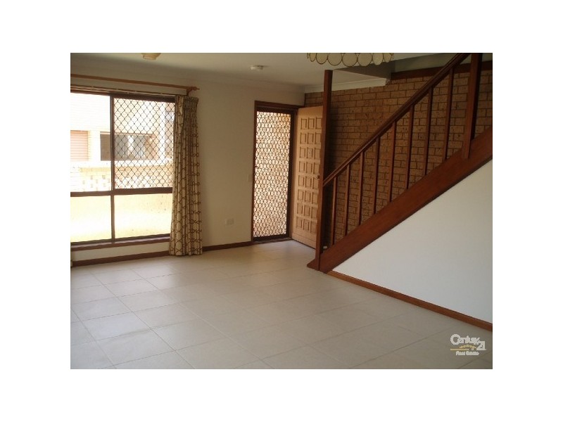 6/26 Duet Drive, Mermaid Waters QLD 4218